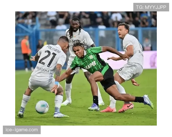 那不勒斯定位球战术再建奇功，助球队延续连胜势头